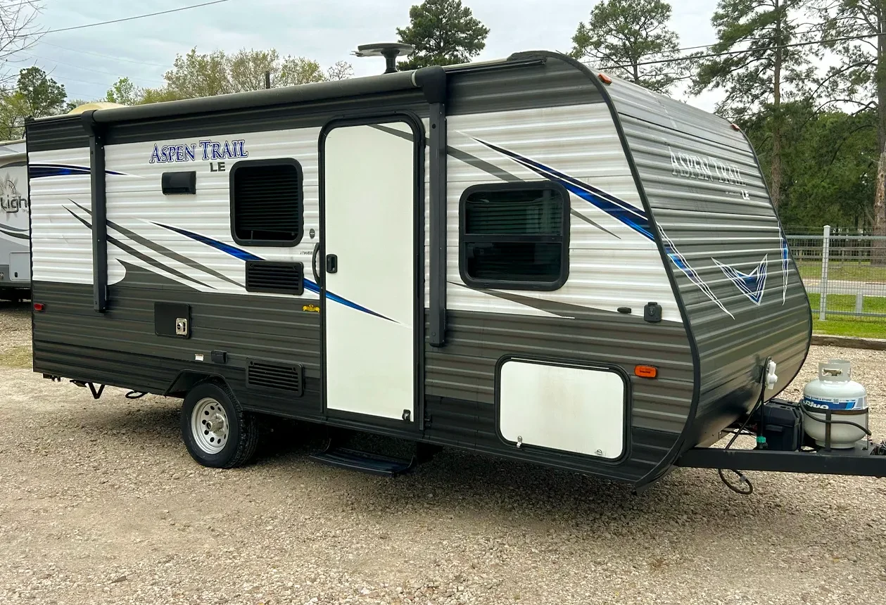 Whether you’re upgrading to a newer model, downsizing, or simply ready to cash out, we deliver fair offers, fast service, and expert guidance from start to finish